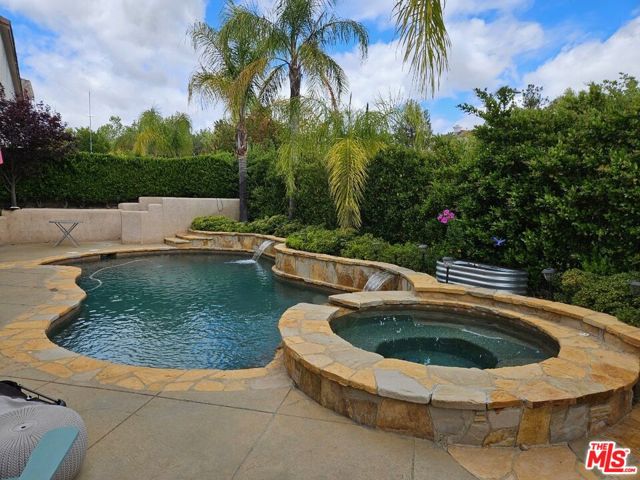 26505 Thackery Lane, Stevenson Ranch CA: https://media.crmls.org/mediaz/b1638894-bd2b-4f8c-bf5f-ee417b5364f0.jpg