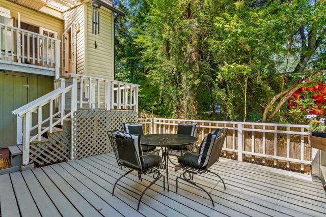 13896 Bear Creek Road, Boulder Creek CA: https://media.crmls.org/mediaz/b163a917-4769-4792-8b5c-e375667e396d.jpg