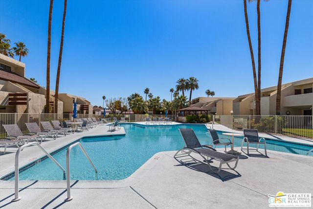 1655 E Palm Canyon Drive, Palm Springs CA: https://media.crmls.org/mediaz/b163af9e-d9de-4c53-a43d-7ad3a3c54247.jpg