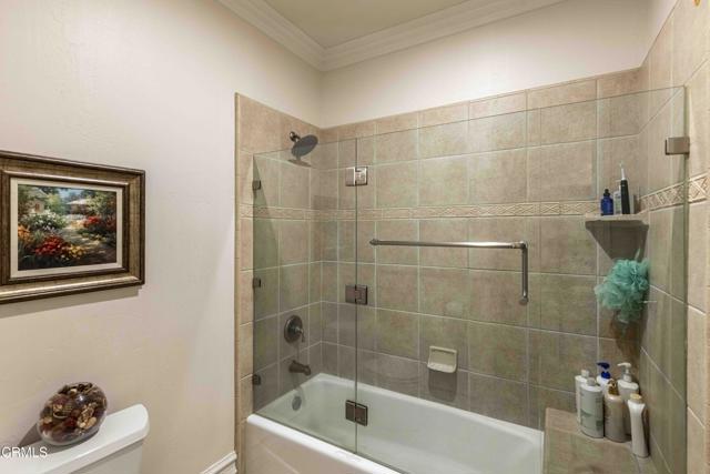 3007 Springbank Court, Bakersfield CA: https://media.crmls.org/mediaz/b1664f91-e0c1-4d90-9923-85a5b8466d48.jpg