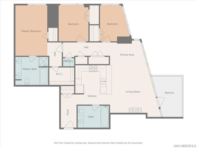 700 W E St, San Diego CA: https://media.crmls.org/mediaz/b1666d68-1778-4fce-a23d-5d44fe5c98be.jpg