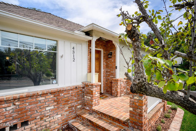 Image 3 of 46 For 4312 Briggs Avenue