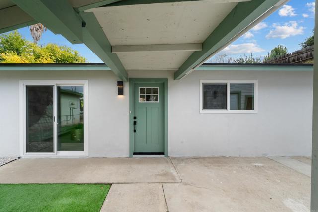 Image 5 of 37 For 9065 Heatherdale St