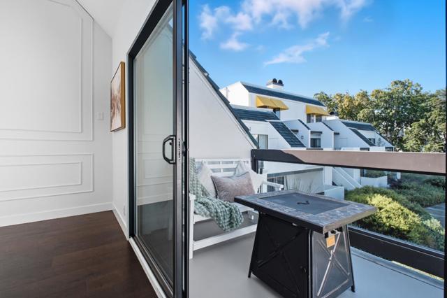 831 Balboa Lane, Foster City CA: https://media.crmls.org/mediaz/b1684b2e-62cf-46b9-b9e1-e2741e0a412e.jpg