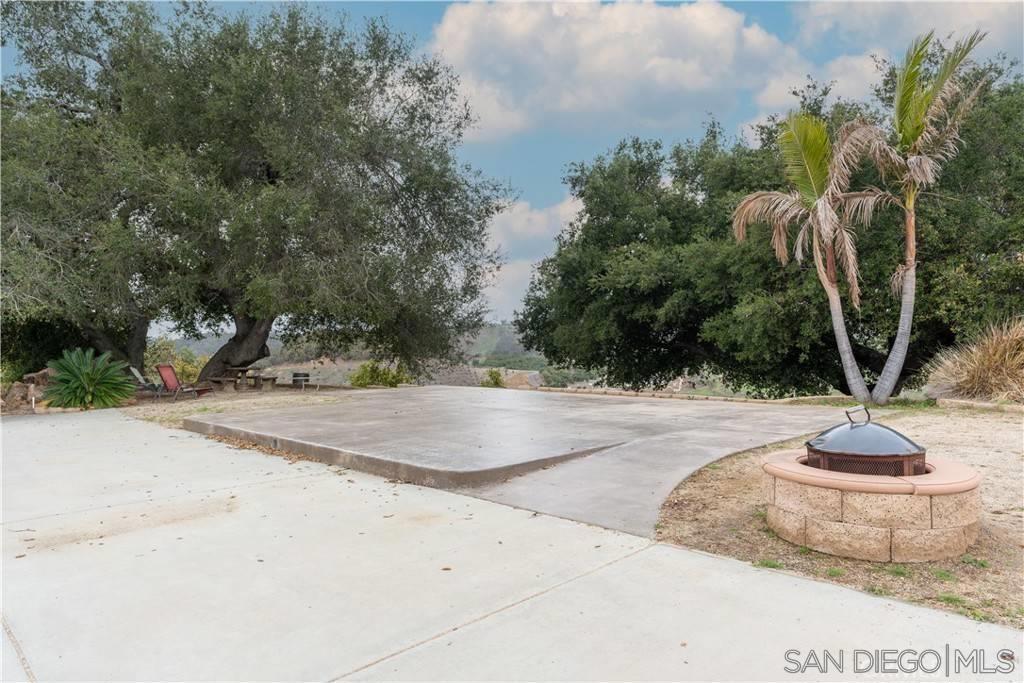 MLS #250032935SD image #9