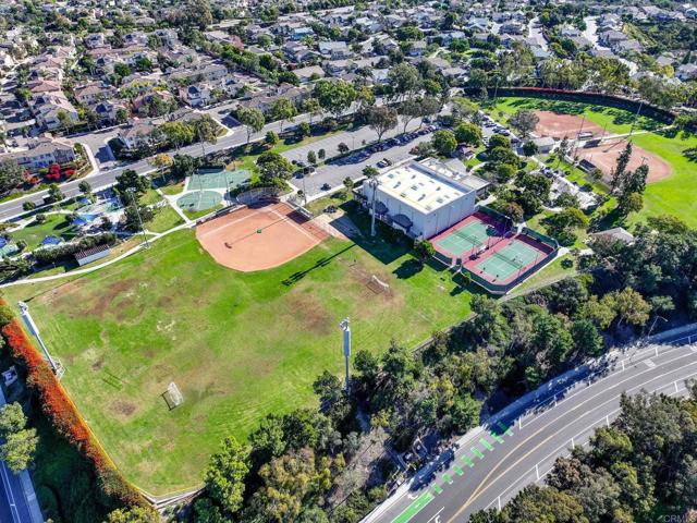 Detail Gallery Image 61 of 71 For 2755 Victoria Ave, Carlsbad,  CA 92010 - 4 Beds | 2/1 Baths