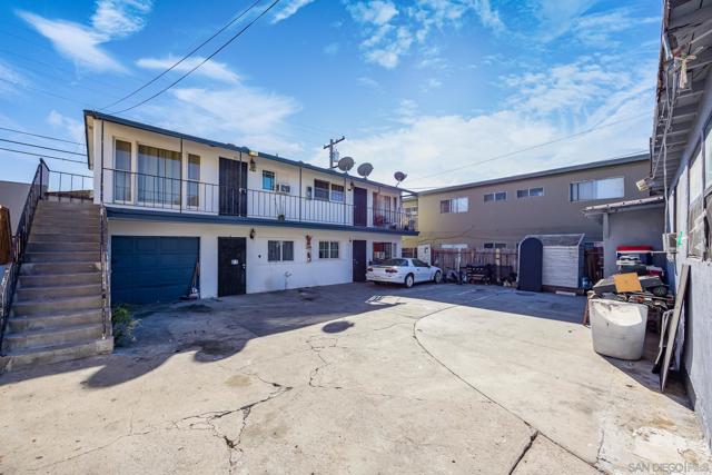 3833 42Nd St, San Diego, California 92105, ,Multi-Family,For Sale,42Nd St,250021112SD