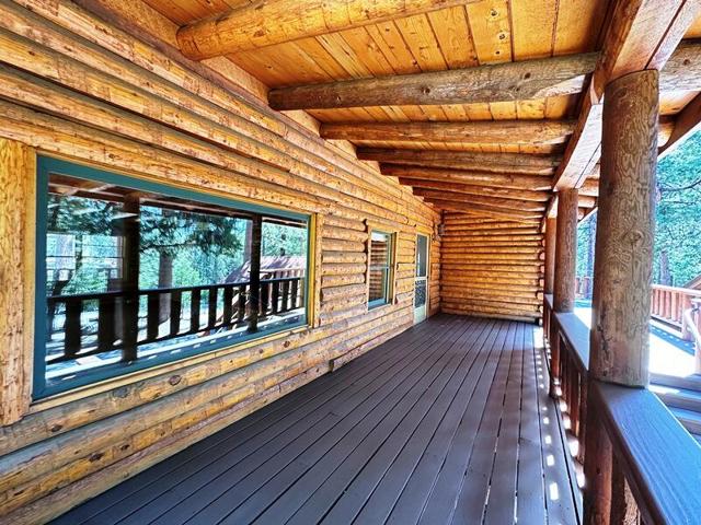 25090 Fern Valley, Idyllwild CA: https://media.crmls.org/mediaz/b16b7829-4877-483f-b56e-6ce647ca51f9.jpg