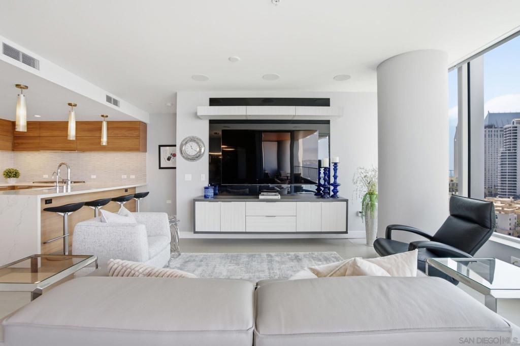 888 E Street - photo 15