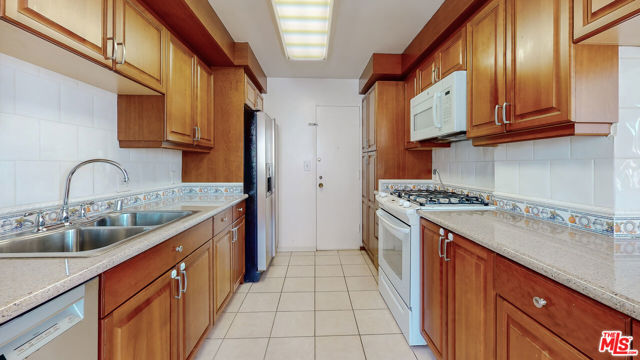 2 Bed Home for Sale in Beverly Hills, California