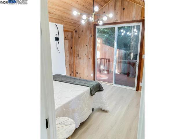 21401 Santa Clara Ave, Monte Rio CA: https://media.crmls.org/mediaz/b16cbb70-31f1-49e3-b4c1-b68f5acc7daa.jpg