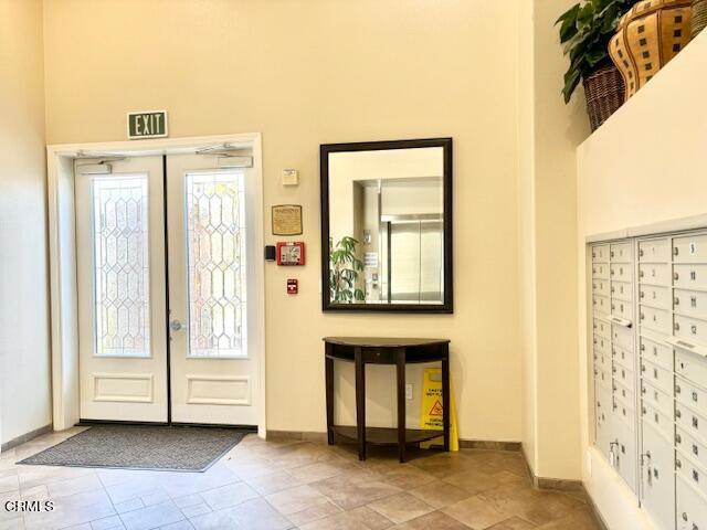 Detail Gallery Image 3 of 28 For 1561 Windshore Way, Oxnard,  CA 93035 - 3 Beds | 2 Baths