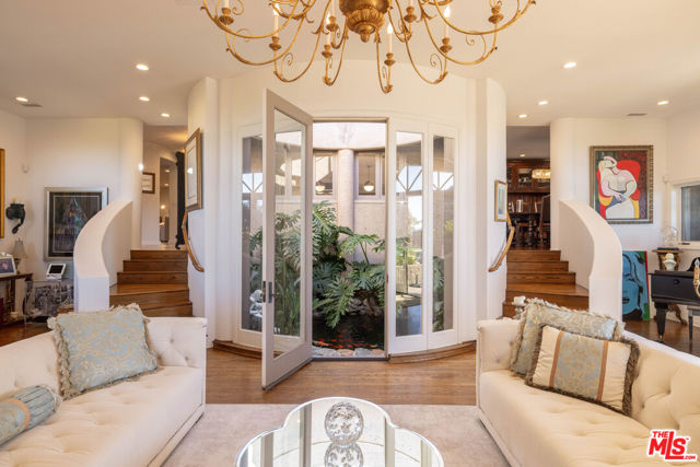 Drew Fenton | 415 Stunt Road Calabasas CA | MLS: 7285936