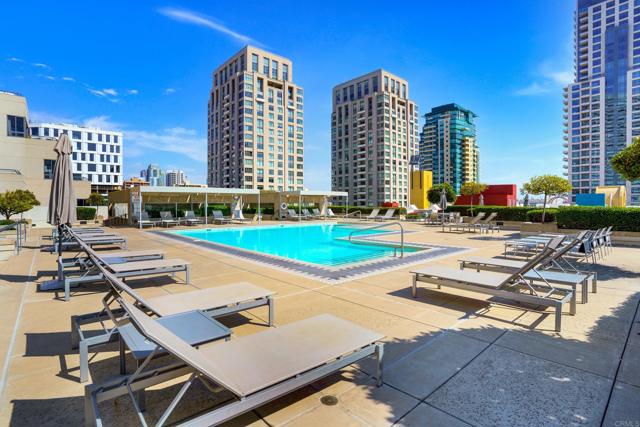 Detail Gallery Image 19 of 27 For 700 Front St #2505,  San Diego,  CA 92101 - 2 Beds | 2/1 Baths