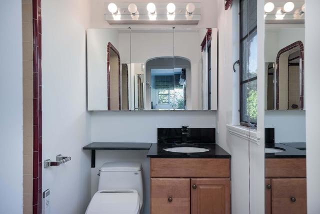 438 E Avenida Hokona, Palm Springs CA: https://media.crmls.org/mediaz/b1733cd0-03af-46f9-9e0e-0dc1d5dad544.jpg