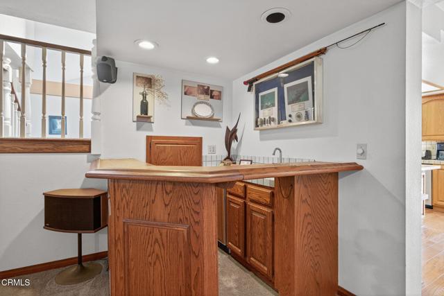1809 Via Montecito, Camarillo CA: https://media.crmls.org/mediaz/b1734522-ce77-4a30-8edf-08cce1e80f13.jpg