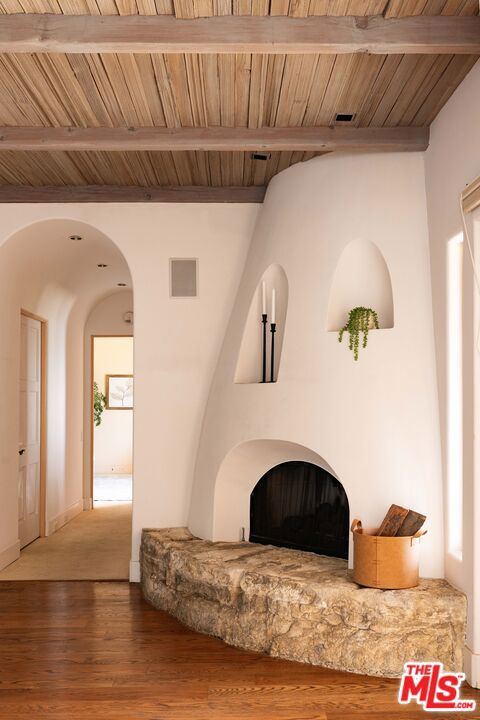 93 Laurel Drive, Rancho Palos Verdes CA: https://media.crmls.org/mediaz/b1737457-6992-4cf9-b2e9-165ab47e9a6c.jpg