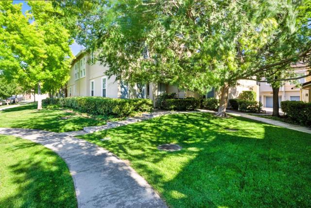 561 Manhattan Place, San Jose CA: https://media.crmls.org/mediaz/b173a65c-042b-44a4-95d8-606b23da62dd.jpg