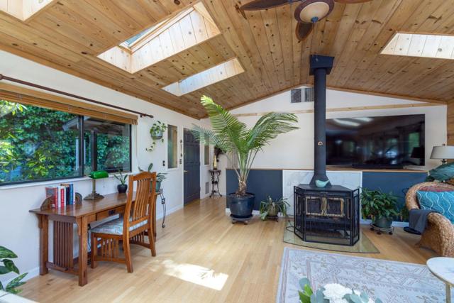 646 Blue Ridge Drive, Boulder Creek CA: https://media.crmls.org/mediaz/b173bd3b-650e-4c29-8638-8cb6bca46d7b.jpg