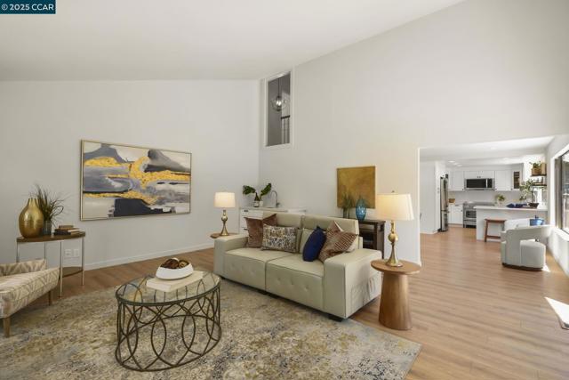 169 Castleton Court, San Ramon CA: https://media.crmls.org/mediaz/b1741534-93fd-42d8-bb1d-d0af1672f80f.jpg
