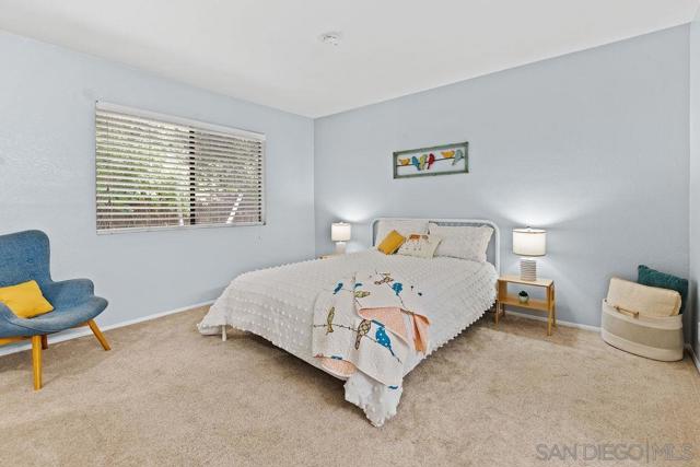 2157 Arnold Way, Alpine CA: https://media.crmls.org/mediaz/b1752b99-4e0e-41ee-86a8-12682d0fac19.jpg