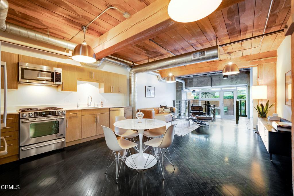 530 S Hewitt Street 128, Los Angeles, CA 90013
