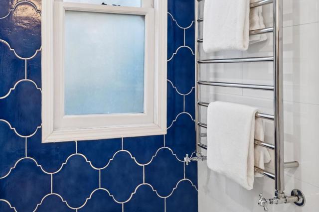 30003006 26th Street, San Francisco CA: https://media.crmls.org/mediaz/b1769138-c34b-45e4-9061-d0d48549f63e.jpg