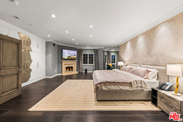 Drew Fenton | 3170 KINGS Court Los Angeles CA | MLS: 7365327 Drew Fenton | 3170 KINGS Court Los Angeles CA | MLS: 7365327