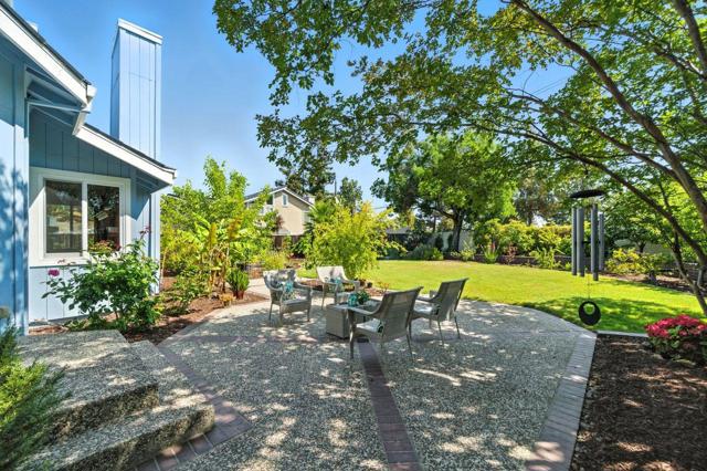 5942 Porto Alegre Drive, San Jose CA: https://media.crmls.org/mediaz/b1774aff-8a9d-4bde-9821-9d0bdf906b53.jpg