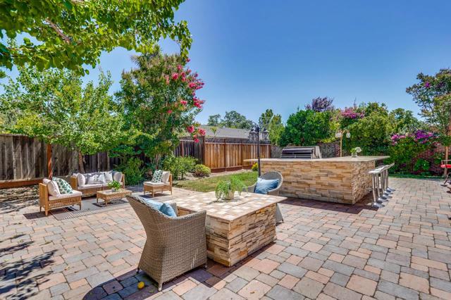 6107 Paso Los Cerritos, San Jose CA: https://media.crmls.org/mediaz/b1778e19-981f-46db-b4ea-7771db8d18b7.jpg