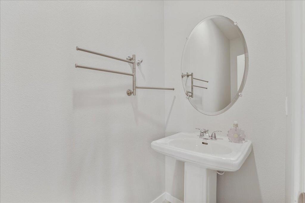 MLS #219135183DA image #22