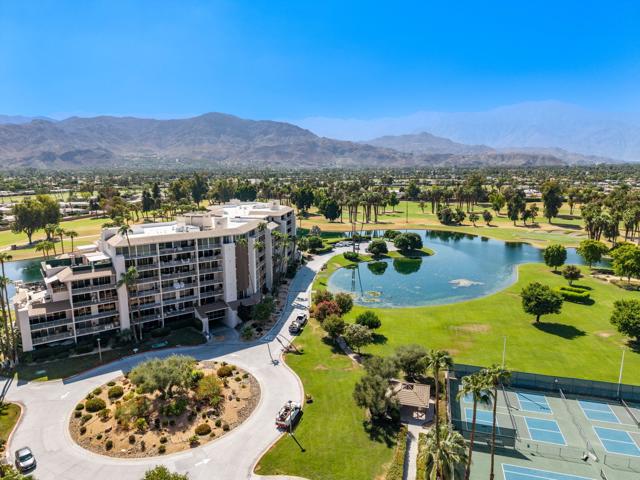 899 Island Drive #304, Rancho Mirage, CA 92270