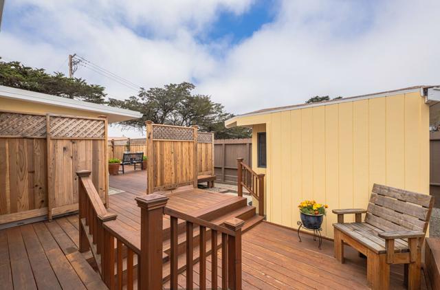 3093 Salinas Avenue, Marina CA: https://media.crmls.org/mediaz/b17c1814-691f-4191-bd6c-56d95c8a2fda.jpg