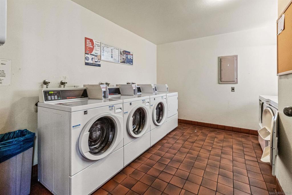 8324 Regents Rd - photo 9