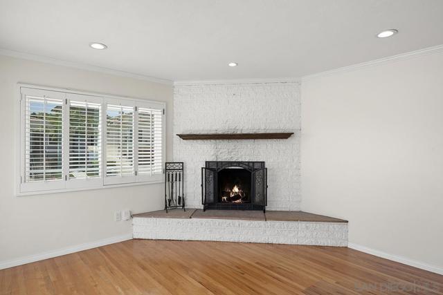 3428 Garrison St, San Diego CA: https://media.crmls.org/mediaz/b17e5e19-a385-4d53-ae52-6b69da54fa20.jpg