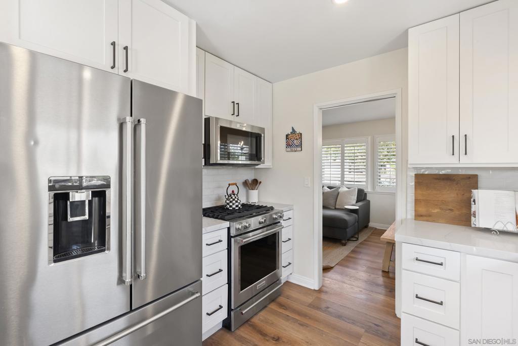 4454 Bertha Ct - photo 10
