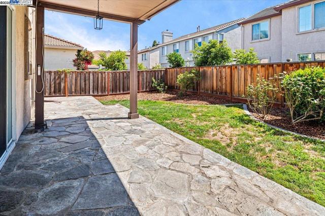 30252 CEDARBROOK ROAD, Hayward CA: https://media.crmls.org/mediaz/b17f8339-4966-48e6-982e-f41a73065210.jpg