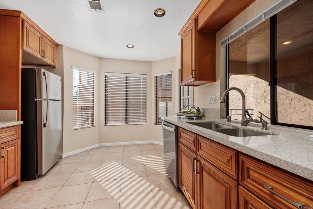 4353 Nobel Drive - photo 9