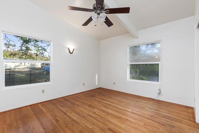 10546 VALLE VISTA RD, Lakeside CA: https://media.crmls.org/mediaz/b1810cfe-bce0-4266-925c-e641fc898940.jpg