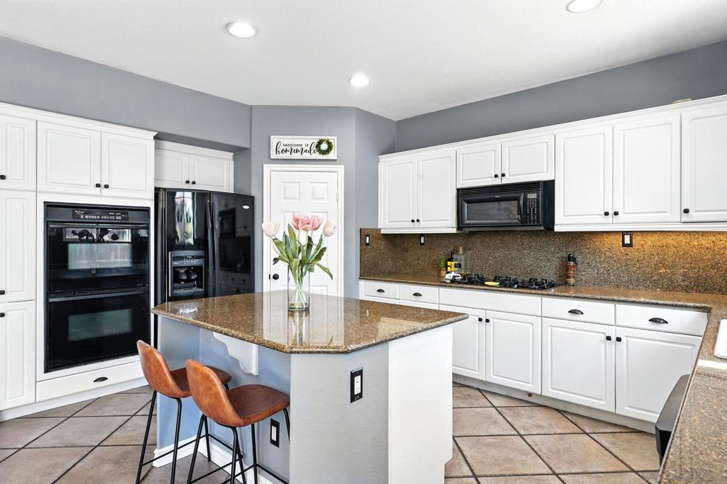 MLS #250039261SD image #15