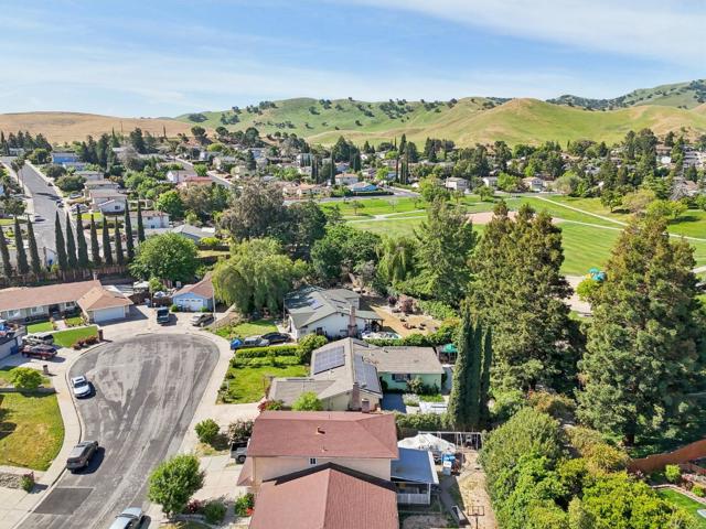 2308 Gabriel Court, Antioch CA: https://media.crmls.org/mediaz/b182f347-d3b5-498c-a6e9-a86eac3012f7.jpg
