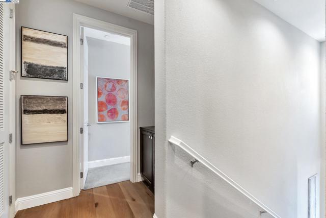 1038 S Monarch, San Ramon CA: https://media.crmls.org/mediaz/b1830532-edd0-4003-8bcb-6a56bf6b08be.jpg