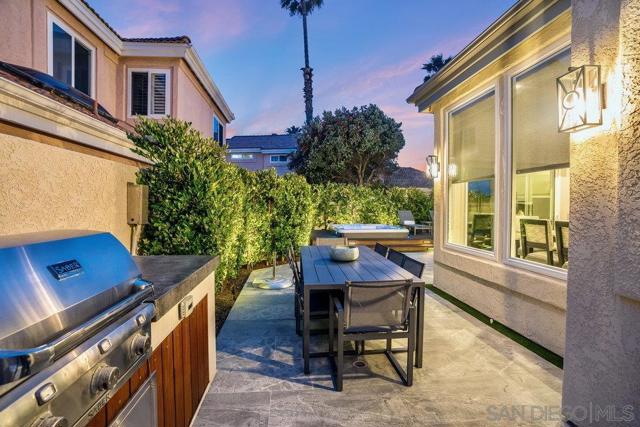 12 Mardi Gras Rd, Coronado CA: https://media.crmls.org/mediaz/b18364d6-cd53-4a49-9c7b-547d5d878911.jpg