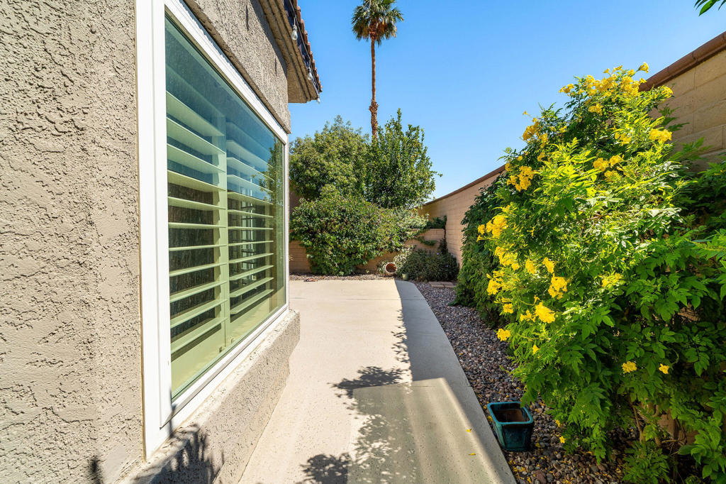 MLS #219138684DA image #3