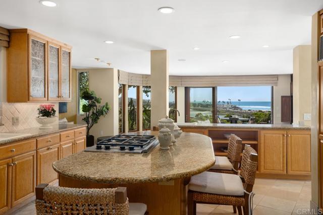 Detail Gallery Image 10 of 29 For 105 via De La Valle, Del Mar,  CA 92014 - 4 Beds | 4/1 Baths