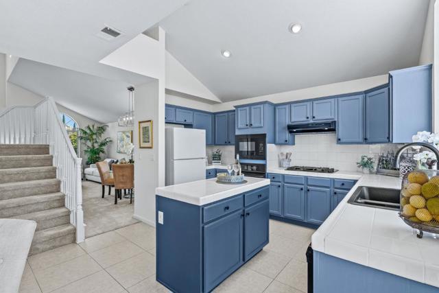 6261 Running Springs Road, San Jose CA: https://media.crmls.org/mediaz/b184ab2c-2fdd-427d-bfd3-75243d7700c8.jpg