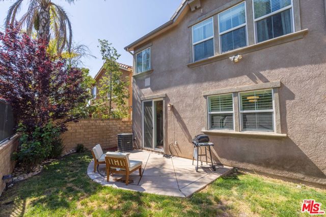 29266 Pilgrim Court, Valencia CA: https://media.crmls.org/mediaz/b185a173-bd14-4f89-9b50-415324f6444f.jpg