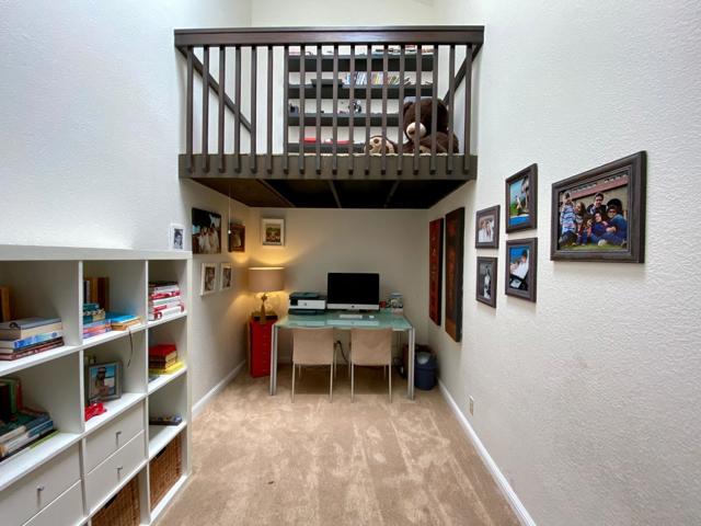 1119 Royal Lane, San Carlos CA: https://media.crmls.org/mediaz/b185c33a-8475-4e25-83e4-21dcfd89f09c.jpg