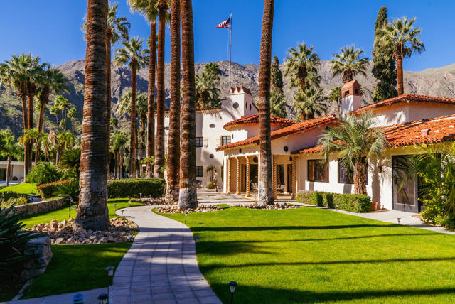 457 W Hermosa Place, Palm Springs, CA 92262