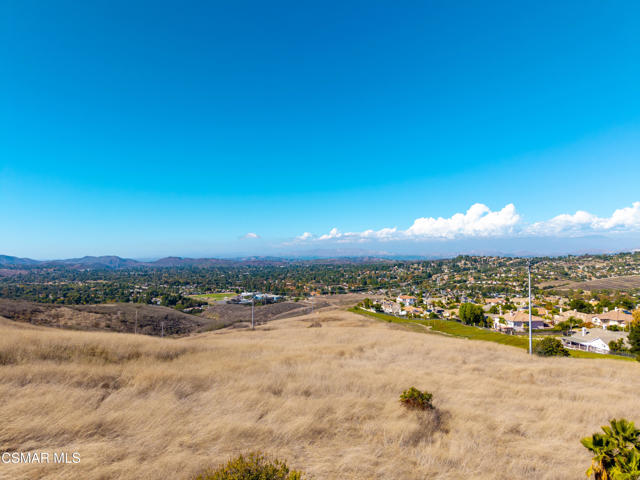 1901 Westlake Boulevard, Westlake Village CA: https://media.crmls.org/mediaz/b18806d9-0cb7-4fc6-a9ed-c137bf955df8.jpg